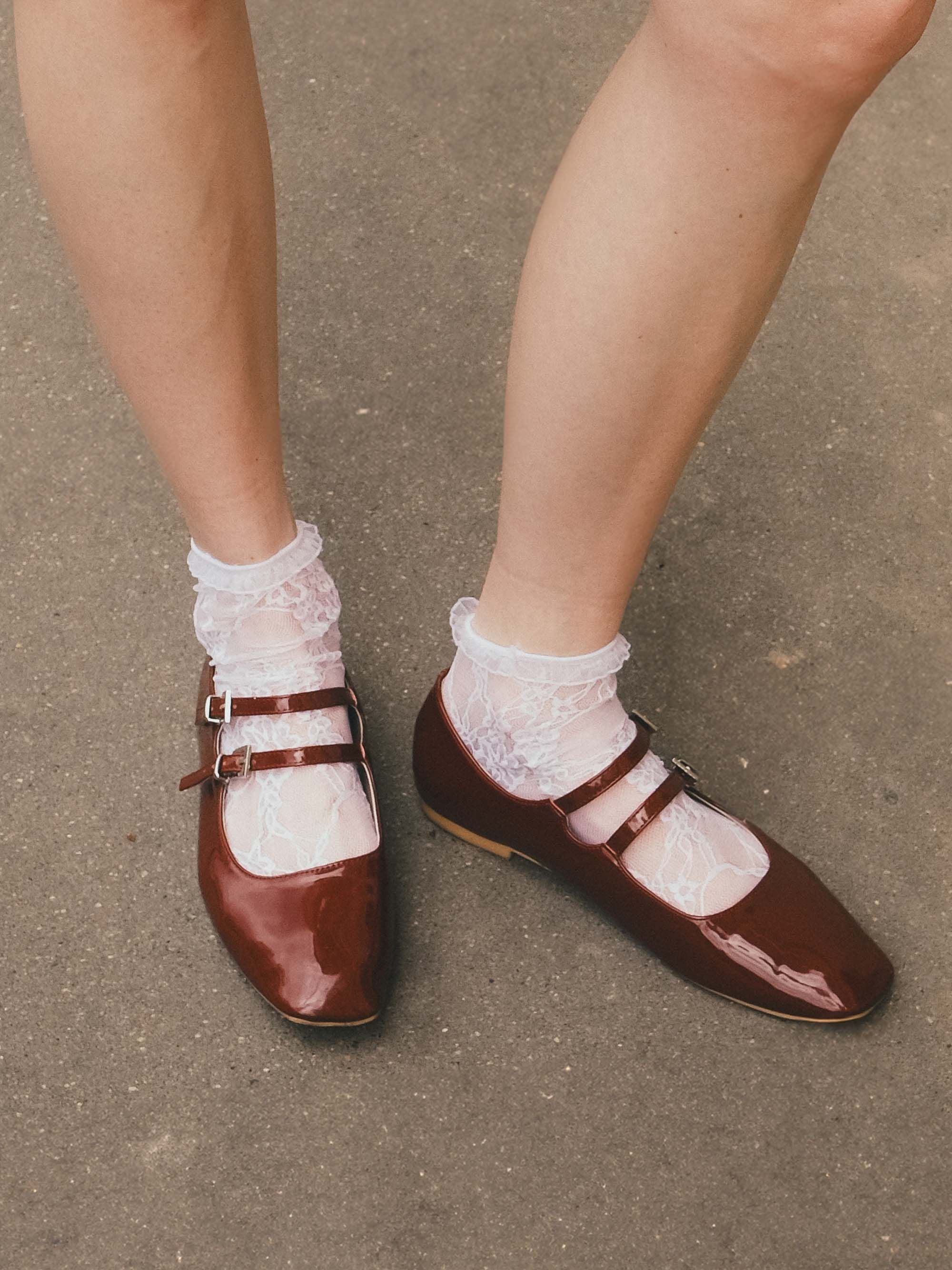 Fiore Floral Lace Ankle Socks
