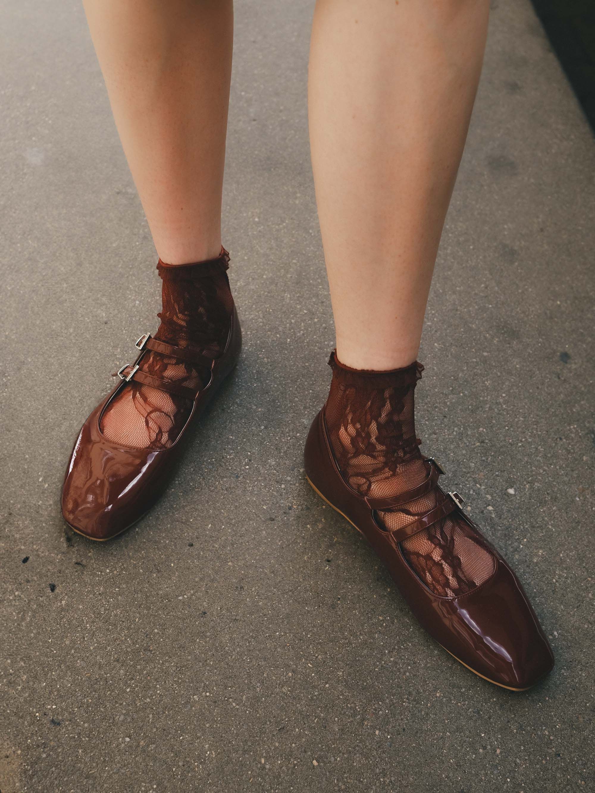 Fiore Floral Lace Ankle Socks