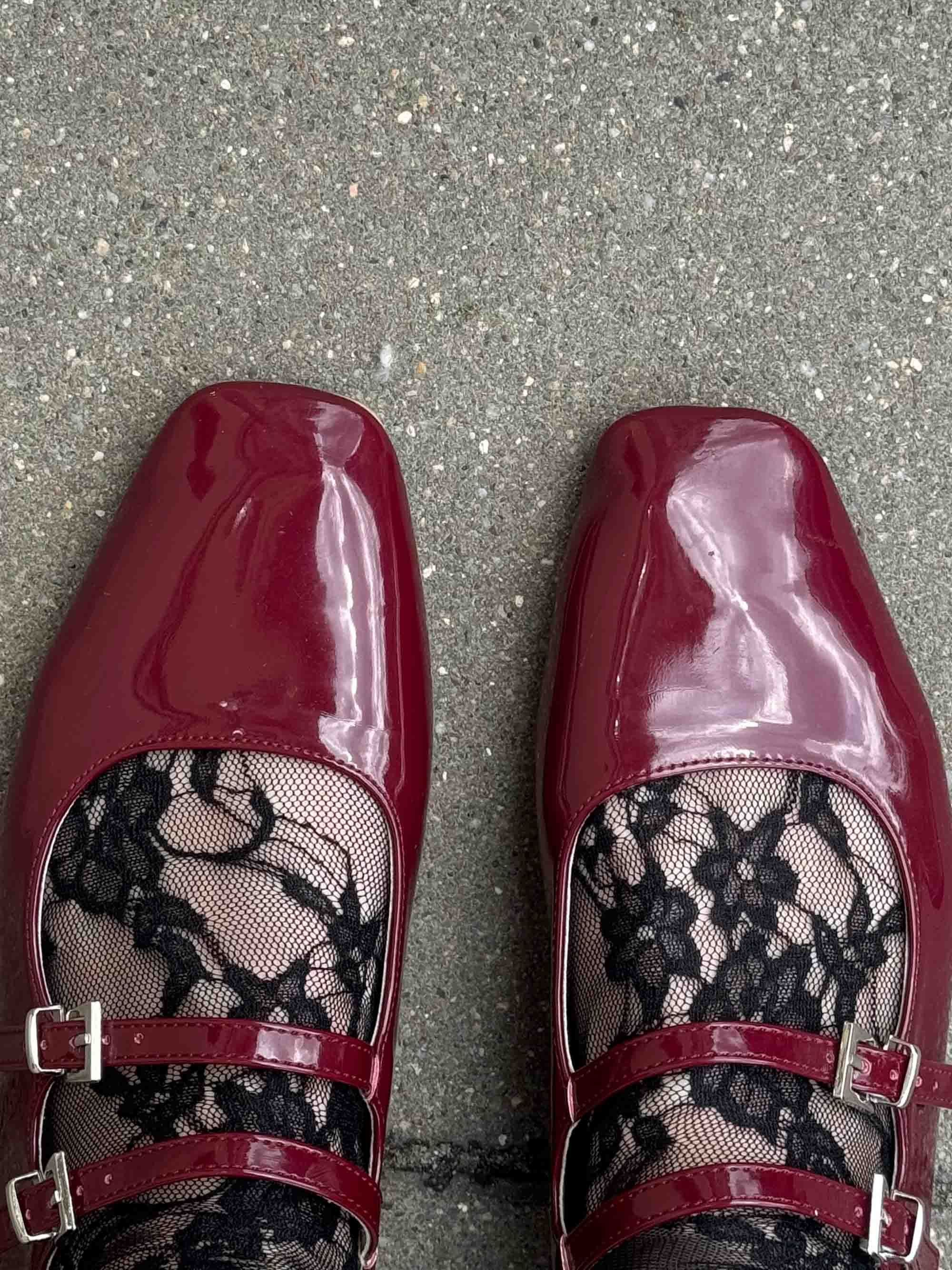 Fiore Floral Lace Ankle Socks