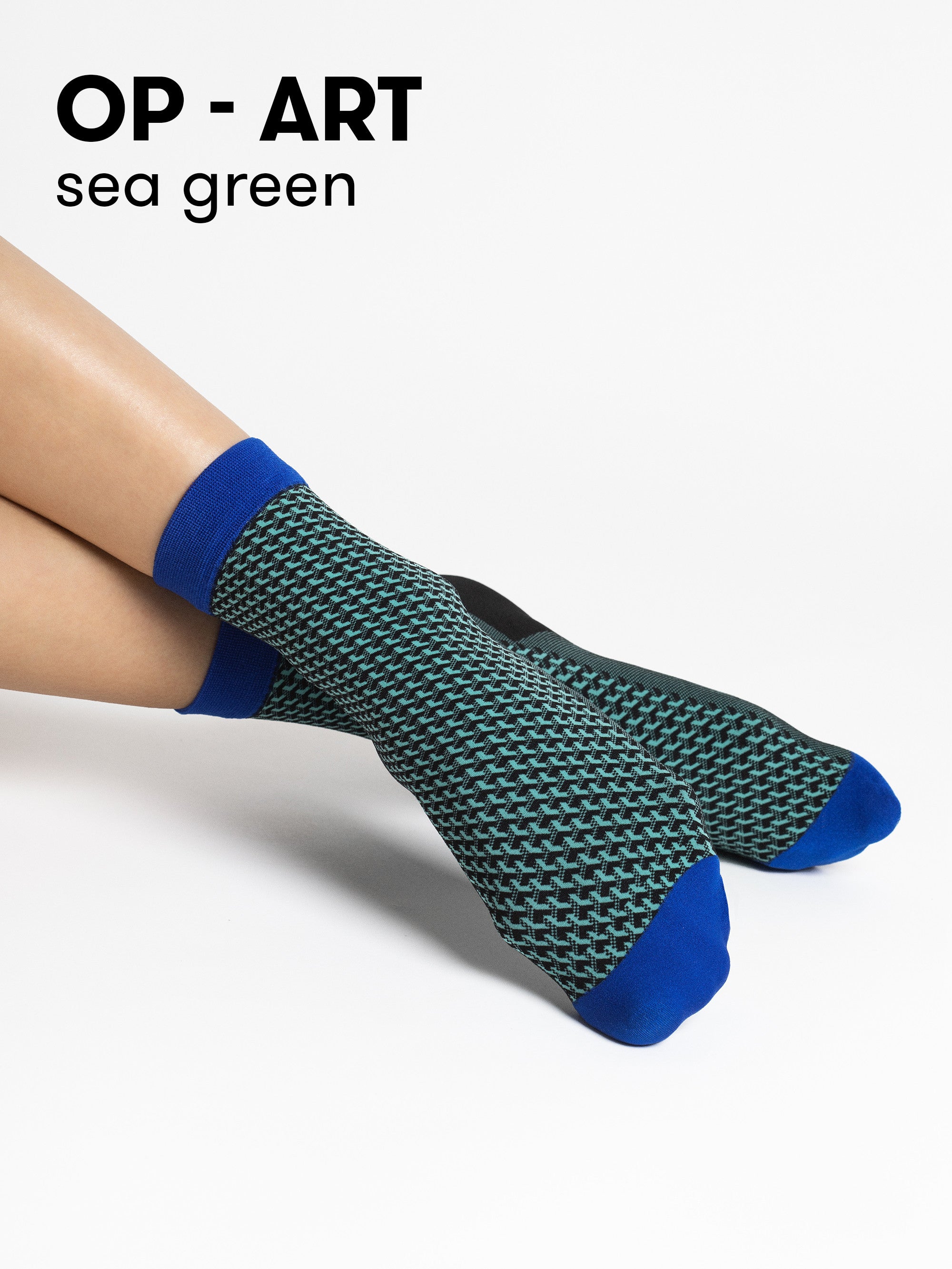 Fiore Op-Art Geometric Ankle Socks – 40 Den