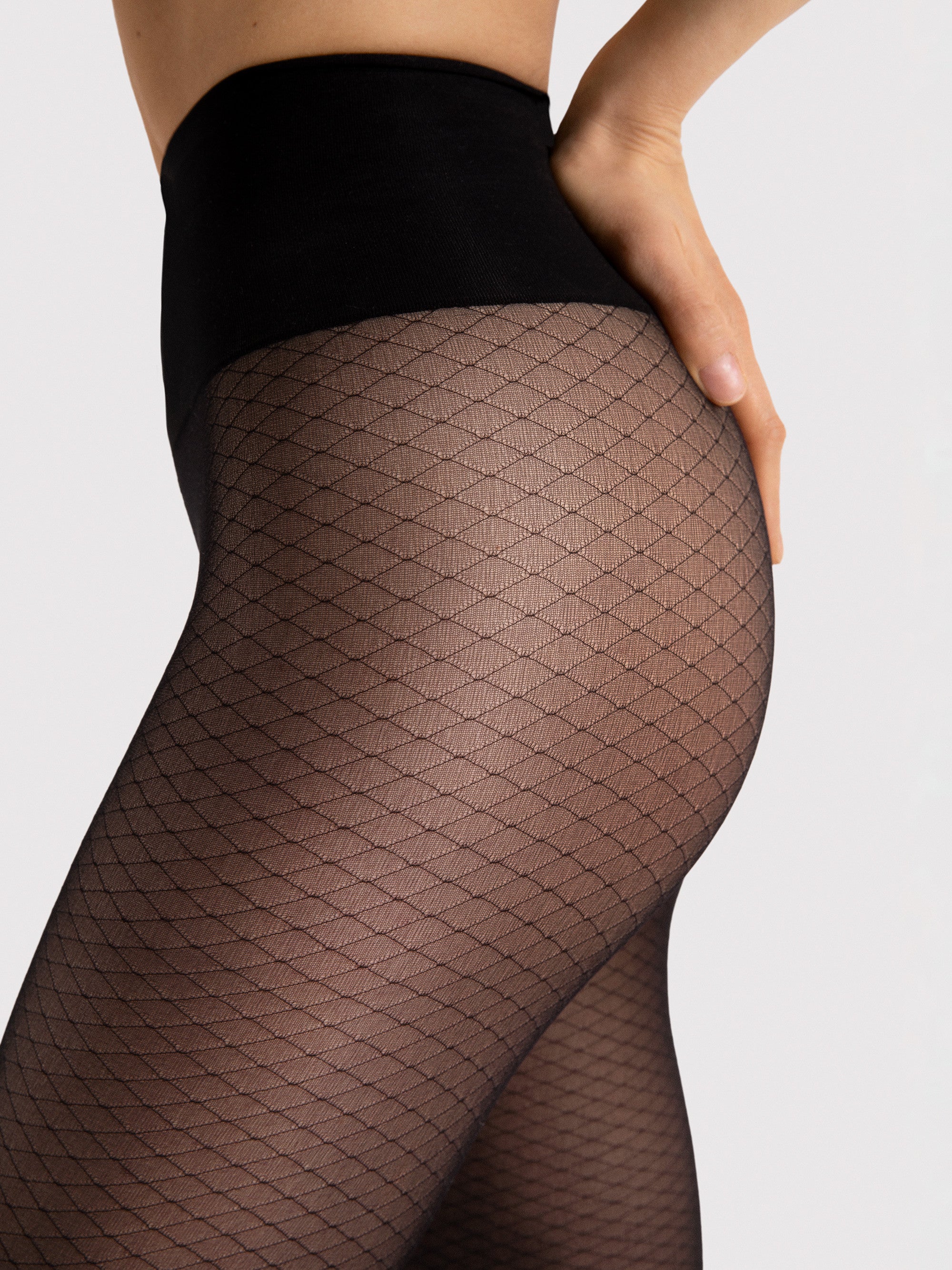 Fiore Shaping Mesh Pantyhose – 20 Den